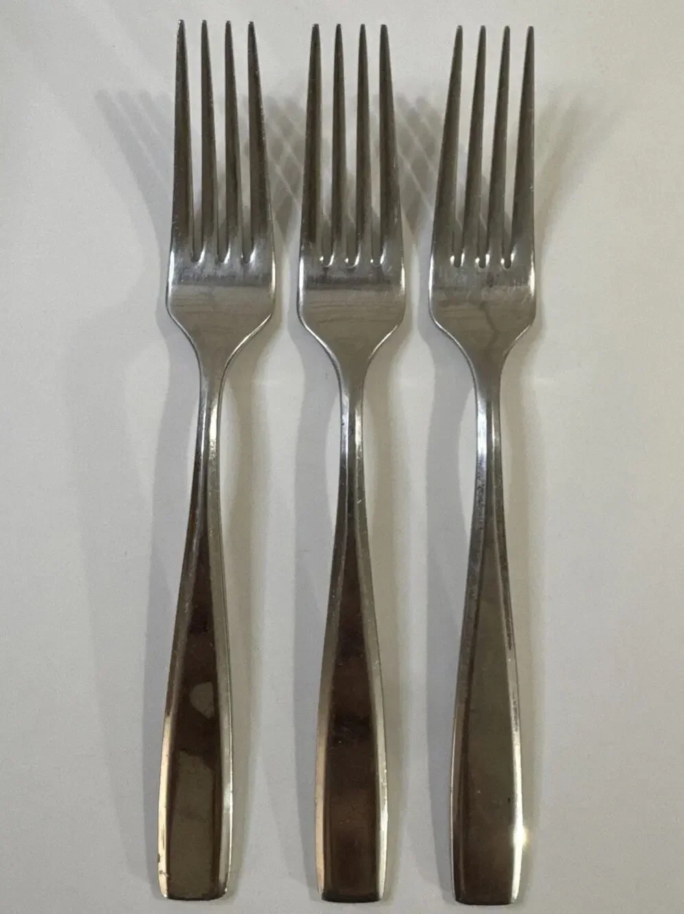 Oneida Stainless Flatware Metra Pattern Set of 3 Dinner Forks 7 7/8